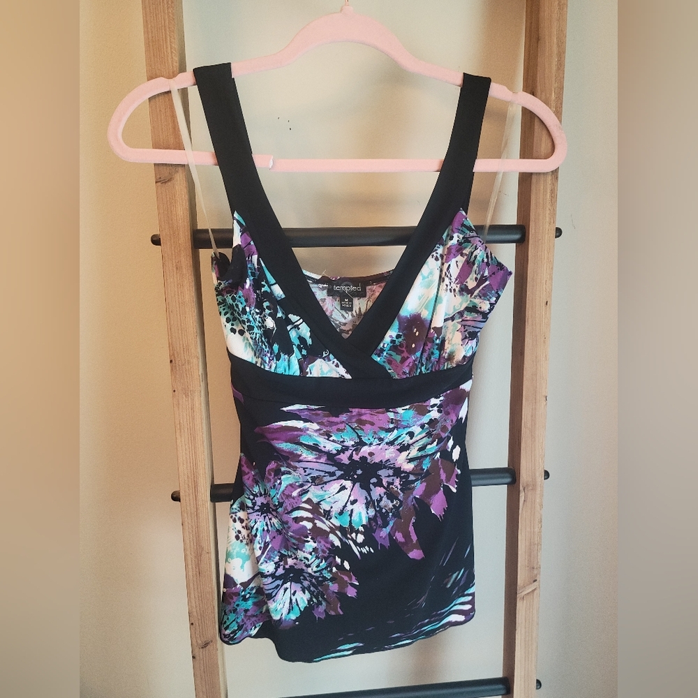 TEMPTED BLACK & PURPLE DRESSY TOP SIZE MEDIUM